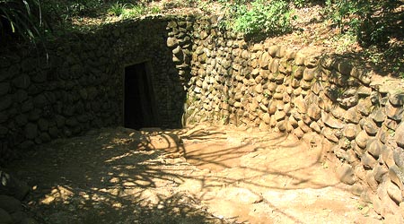 Vinh Moc tunnel